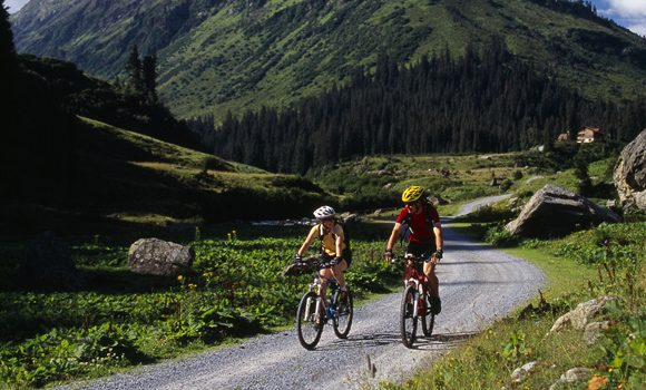 Sommer in Pettneu am Arlberg